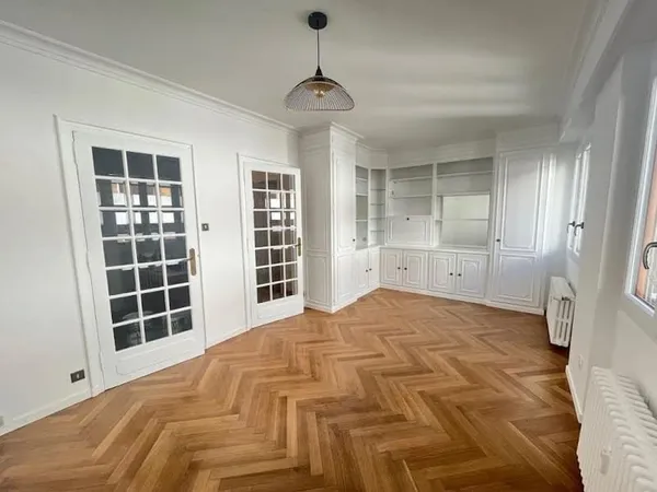 Studio 1 pièce 30 m²