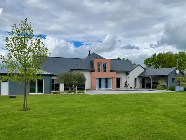 Maison 7 pièces 224 m²