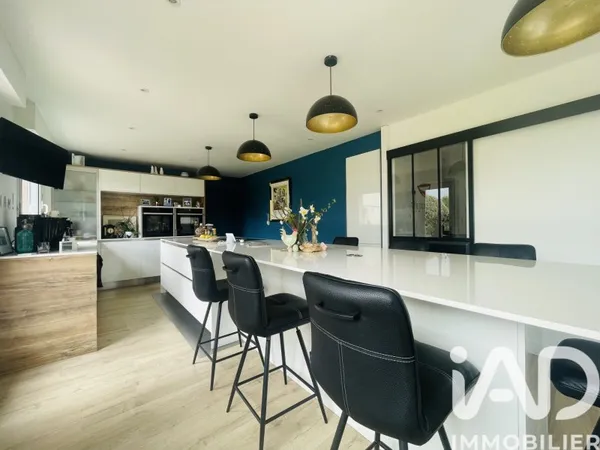 Maison 6 pièces 153 m²