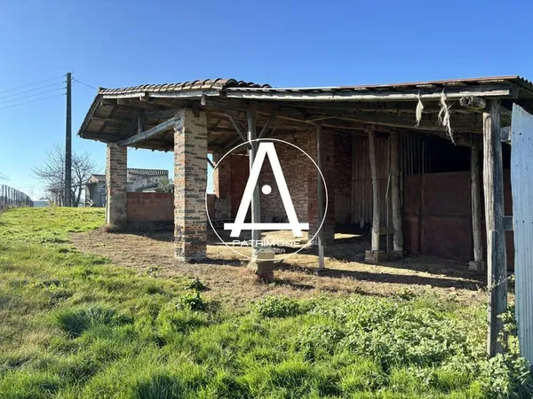 Ferme à rénover et son moulin - Belle Vue Panoramique