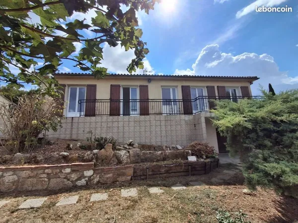 Maison de 6 pièces à 3 minutes d'Agen avec une vue magnifique
