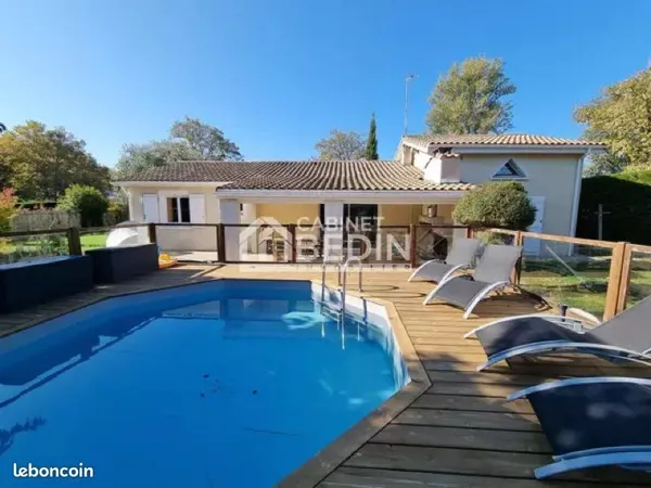 Maison rénovée 140m² + piscine + 2200m² terrain - 4 chambres - Calme absolu