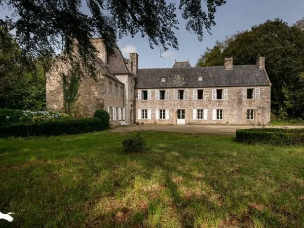 Manoir de 33 pièces principales