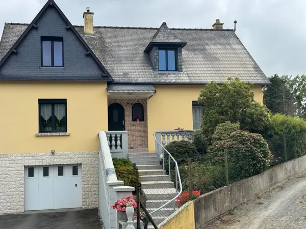 Maison 115 m² - terrain 4 550 m² - Secteur Landéan