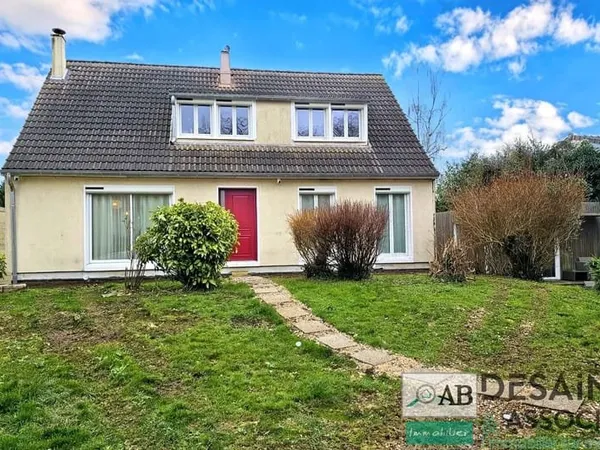 Maison 162m2 5 Chambres + Studio locatif terrain 930m2 Sous-