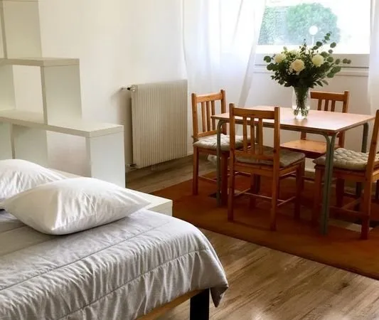 Studio 1 pièce 35 m²