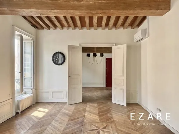Appartement de caractère - Beaune centre historique