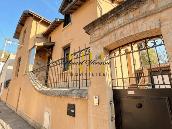 Maison 6 pièces 155 m²