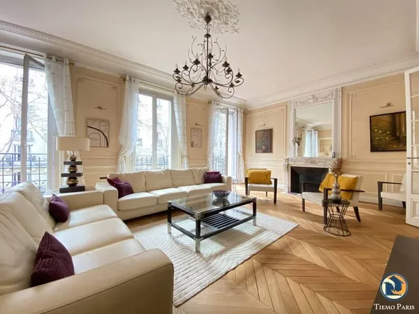 Appartement 5 pièces 180 m²