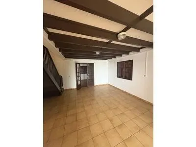 À louer Maison T5 de 154 m² habitable Saint-Benoît