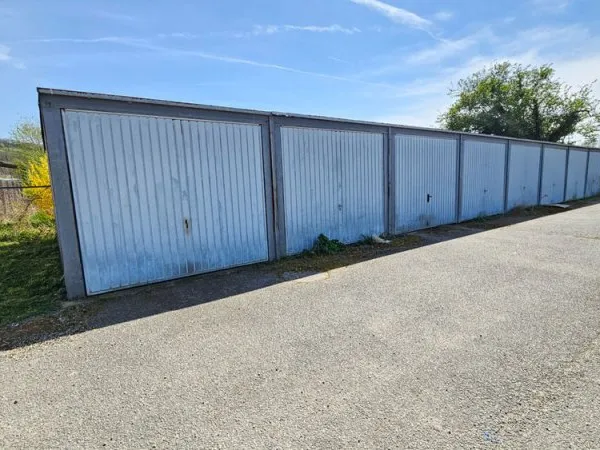 Stationnement Location Évreux   65€