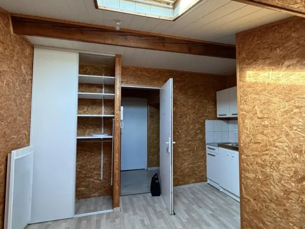 Studio 392 m²