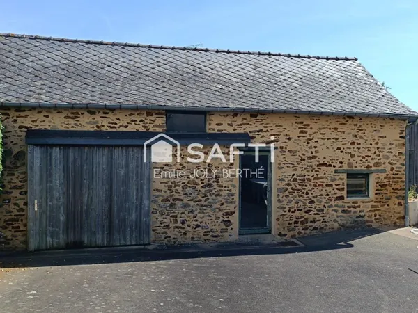 MAISON DE VILLE 131 M² - SECTEUR MESLAY DU MAINE / 53170