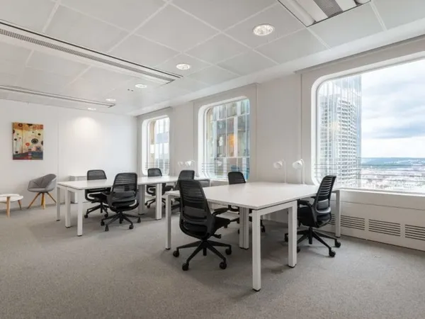 Espace de travail privé personnalisé en fonction des besoins uniques de votre entreprise à Paris La 