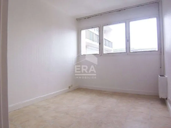 Appartement 1 pièce 14 m²
