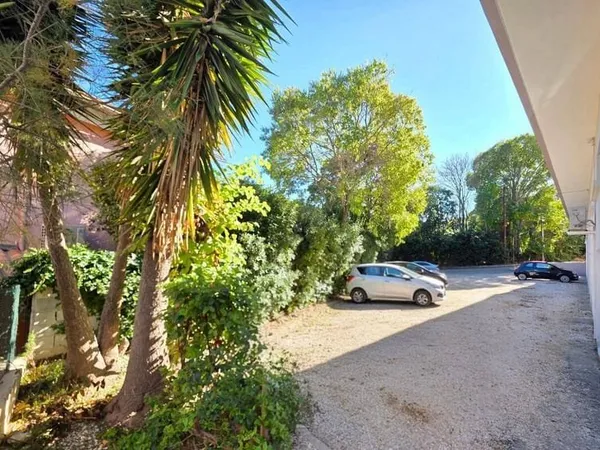 Appartement 4 pièces 151 m²