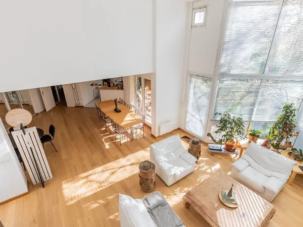 Appartement 6 pièces 174 m²
