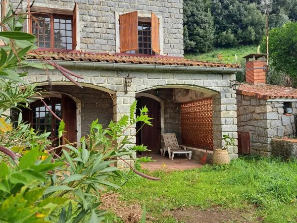 Maison 3 pièces 200 m²