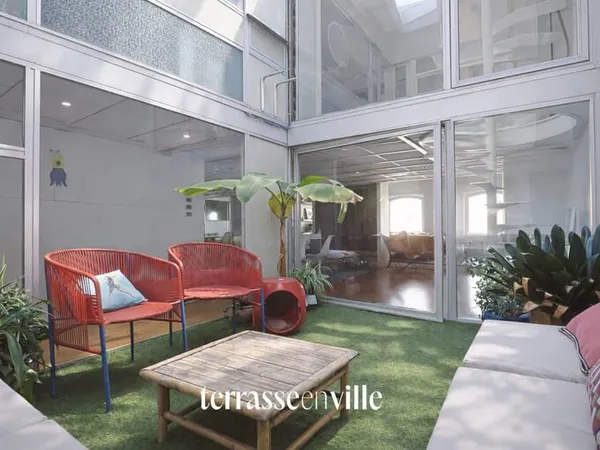 EXCLUSIVITE - VIEUX PORT - T3 148m2 - PATIO 10m2 - VUE VIEUX