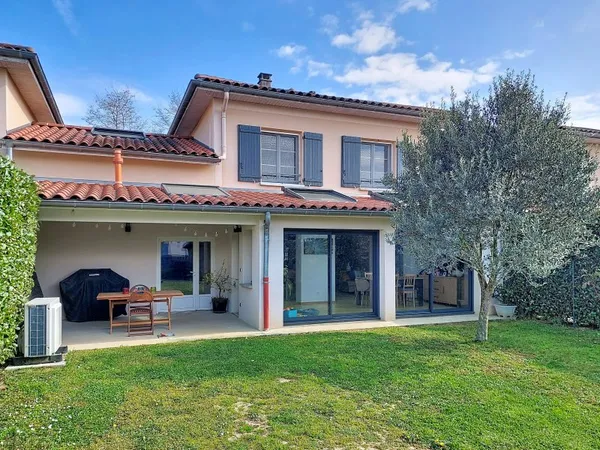 Maison 5 pièces 114 m²