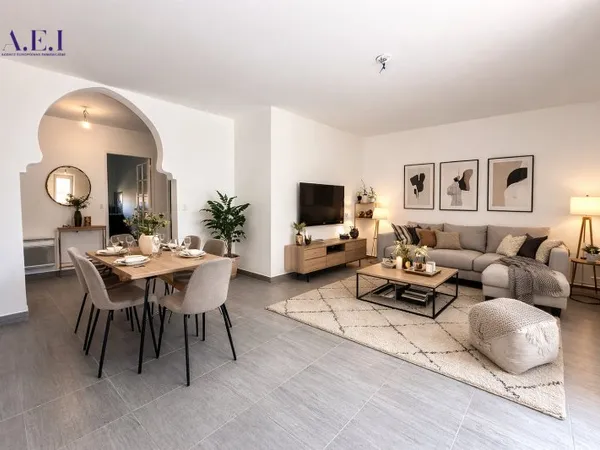 *La Seyne-sur-mer : Appartement T3 rénové, avec stationnement