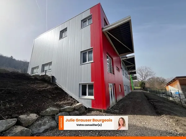 Local 3 pièces 342 m²