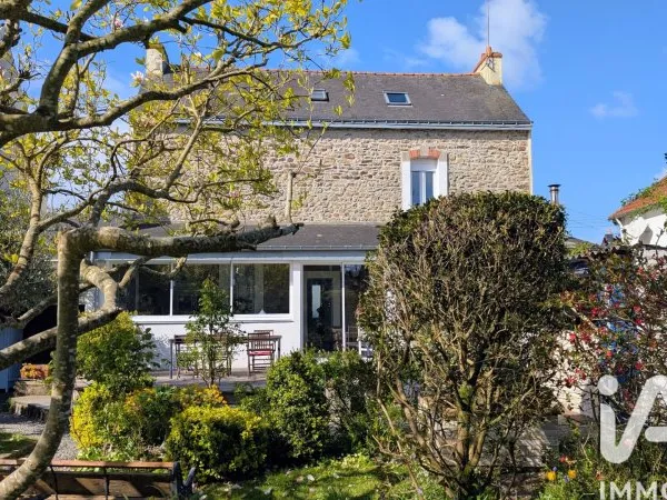 Maison 8 pièces 167 m²