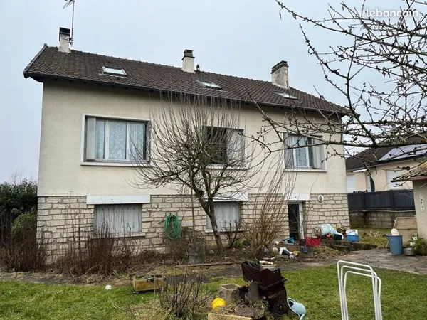 Maison 5 pièces 180 m²