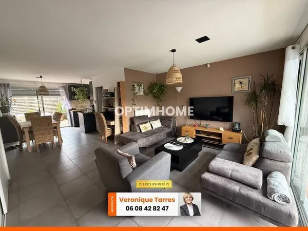 Maison de plain-pied 5 pièces 103 m²