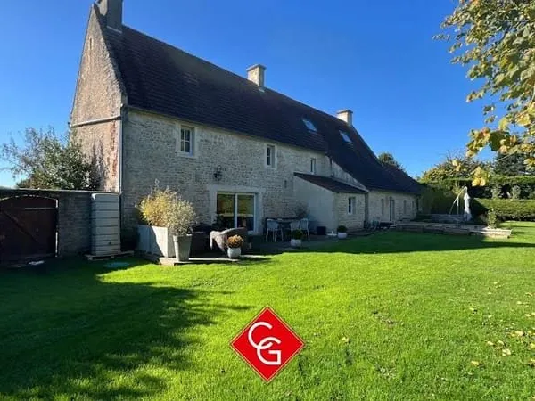 Maison 250 m²