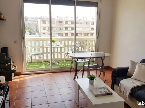 T3 54m2 20 Avenue Joseph VIDAL 259K