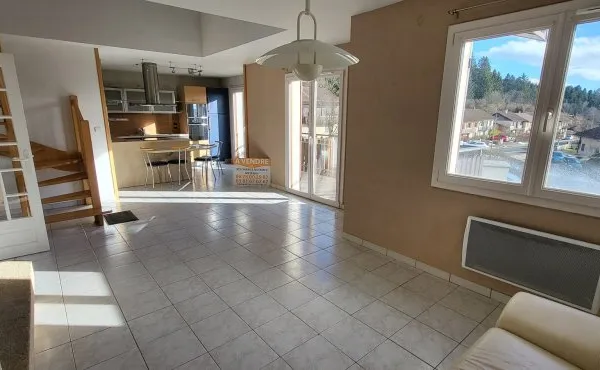 Appartement 6 pièces 102 m²