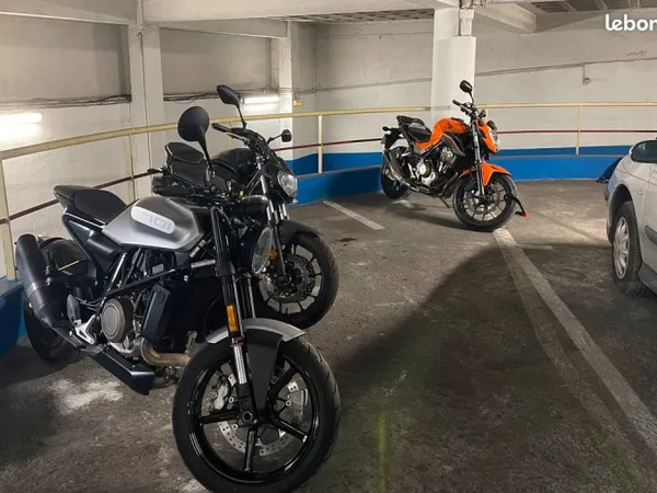 JOLIETTE - PARKING MOTO SCOOTER surveillé