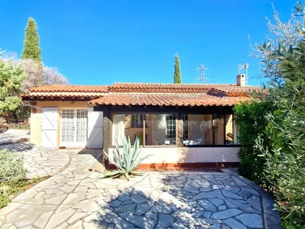 Maison Frejus 5 pièce(s) 66 m2