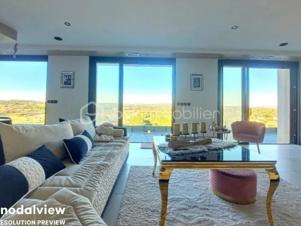 Villa 10 pièces 310 m²