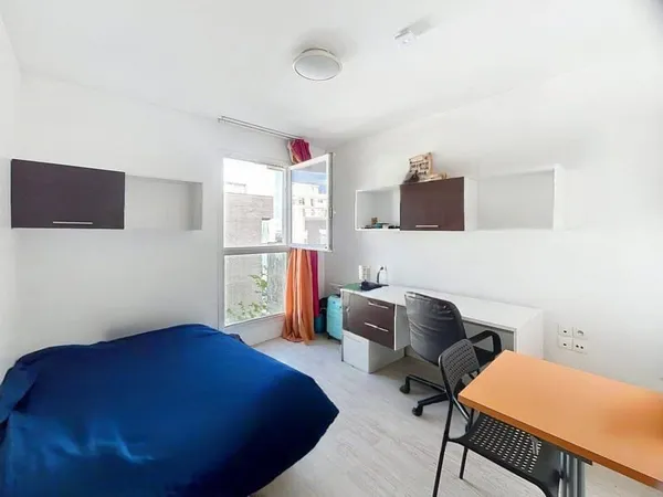 Studio 1 pièce 18 m²