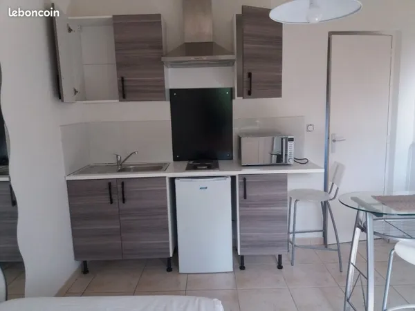 Chambre meublee 15/03 au 15/07