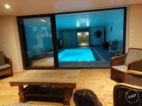 Maison 6 pièces 250 m²