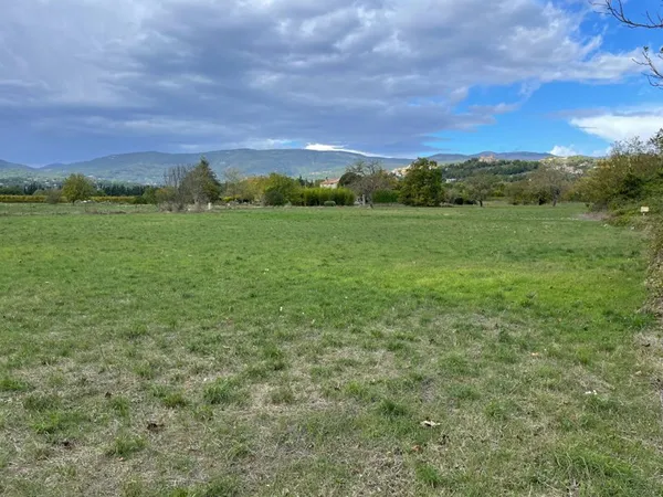 Terrain 1871 m²
