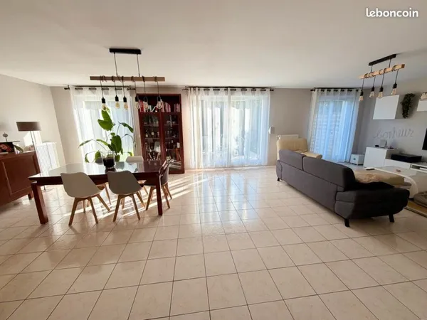 Maison 8 pièces