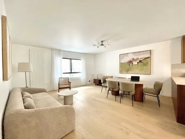 Appartement d'exception dans un immeuble neuf en pierre de taille - Proximité Avenue Victor Hugo