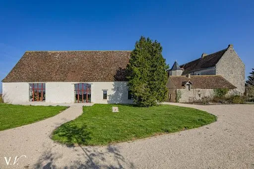 Maison 10 pièces 470 m²