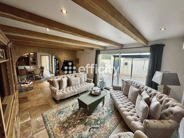Maison 5 pièces 126 m²