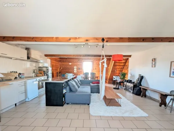 T3 Duplex meublé 71 m² - Vue Alpes & Lyon