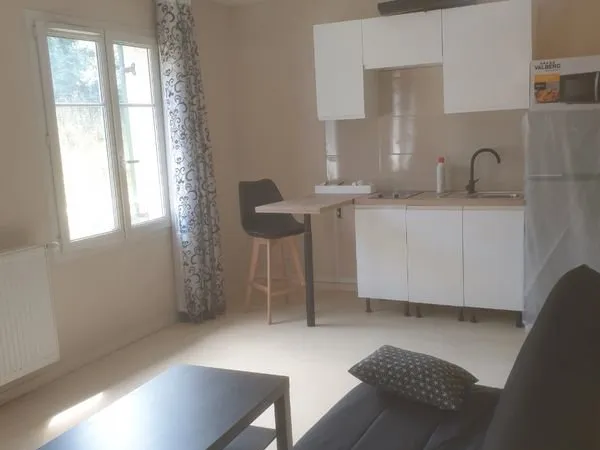 Studio meublé