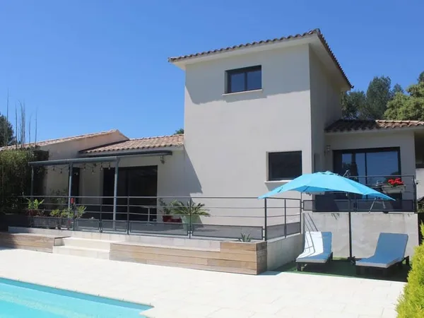 Maison 6 pièces 160 m²