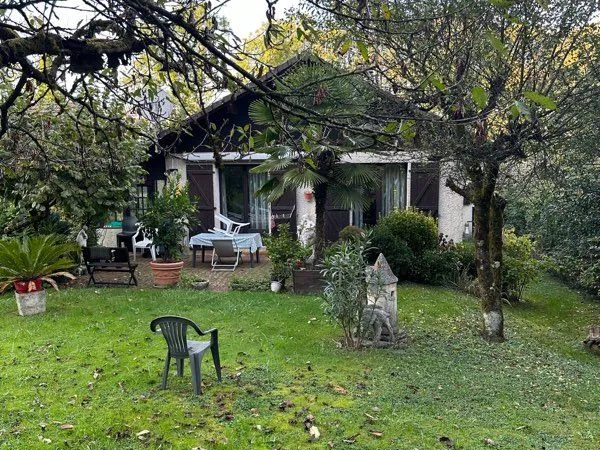 Maison individuelle + dépendance