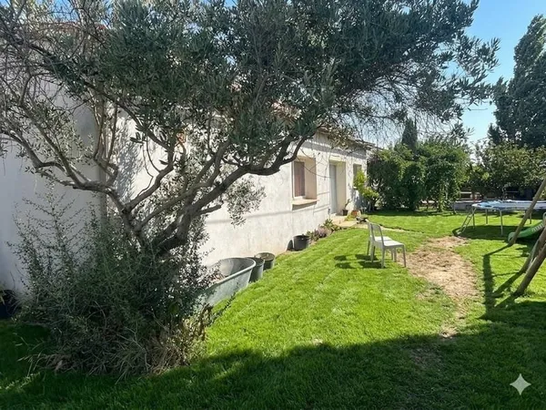 Maison de plain-pied 4 pièces 150 m²
