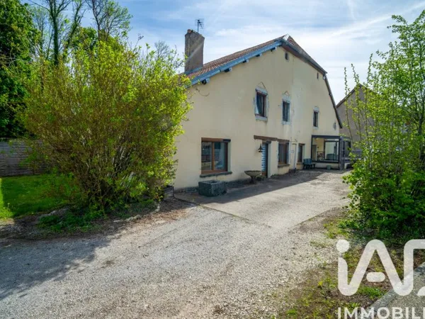 Maison 7 pièces 156 m²
