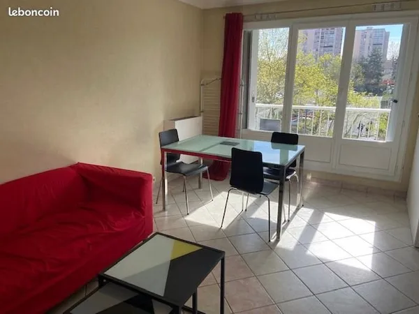 Chambre colocation Compiègne - Haut standing